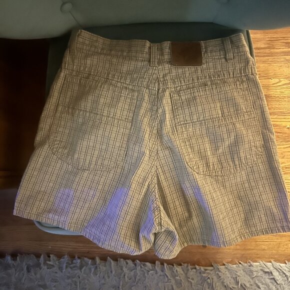Lee Rivited Shorts Size 9 - Picture 2 of 7